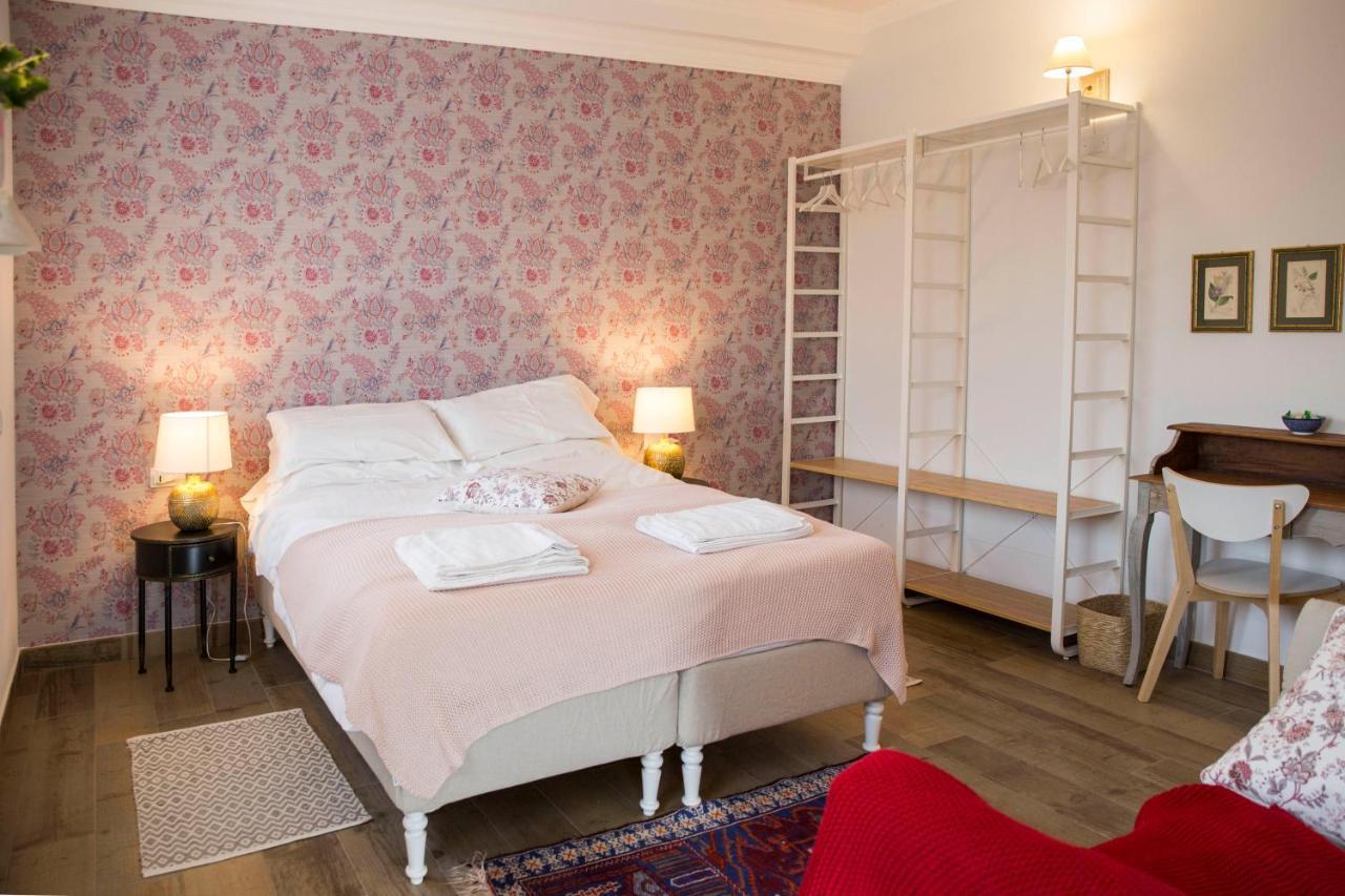 Villa Del Tempo Desenzano del Garda Buitenkant foto